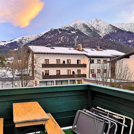 Villa Seefeld Panorama Apartmentsuite 12